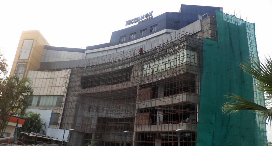 The Vegabound inn, Siliguri 3